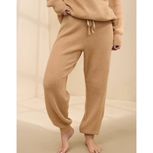 Aerie Tan Cozy Up Waffle Jogger Sweatpants - Picture 1 of 7